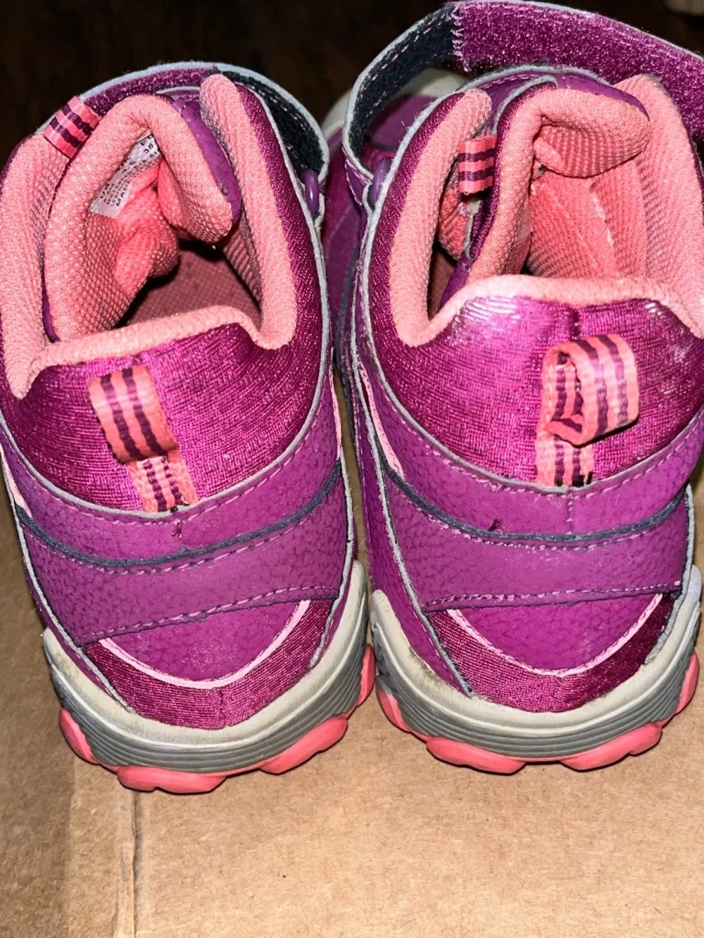 Merrell Big Boys’ Purple Multi Waterproof Casual Outdoor Shoes Sz-4.5
